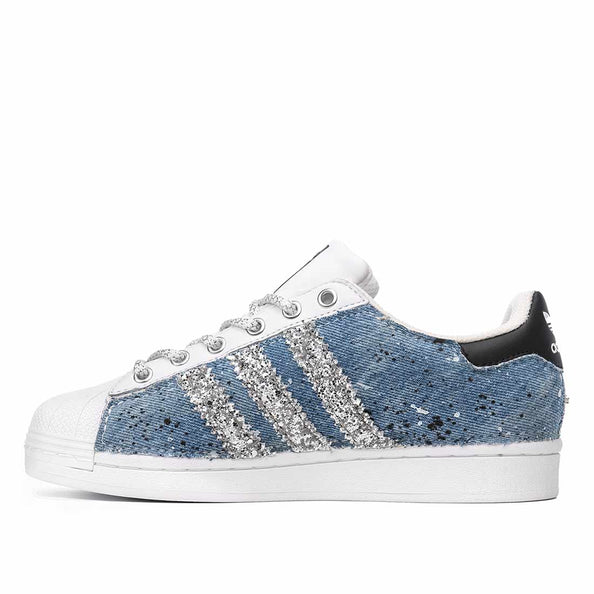 Scarpe da ginnastica Adidas Superstar jeans e brillantini argento schizzi bianco e nero