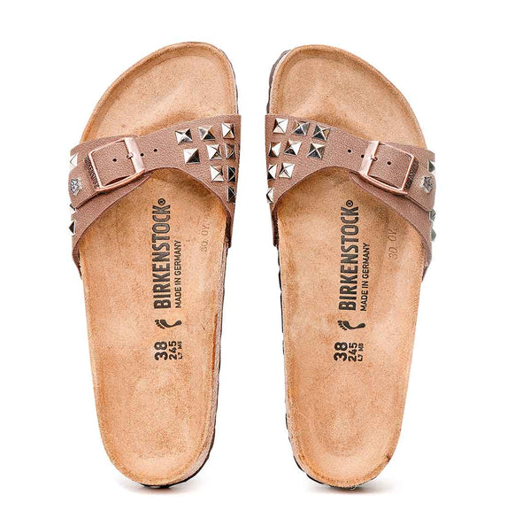 Birkenstock Madrid marroni mocha con Borchie a piramide Argentate