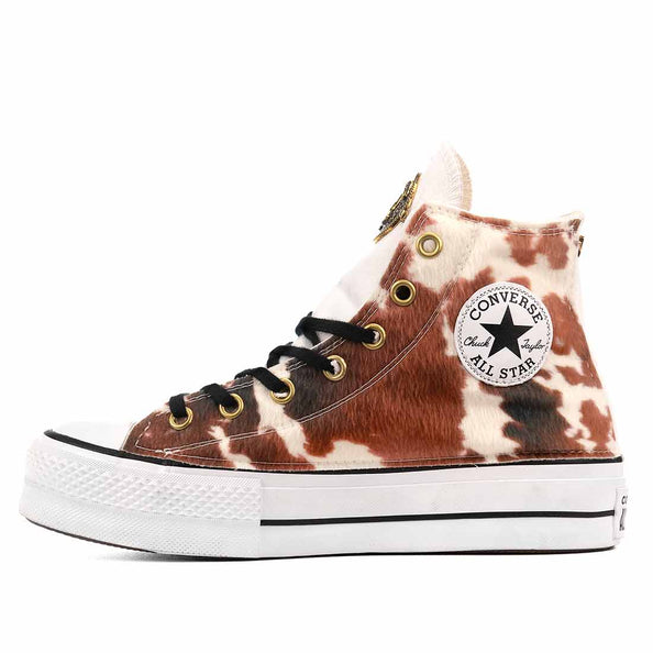Converse all star con suola alta stile country muccato su cavallino