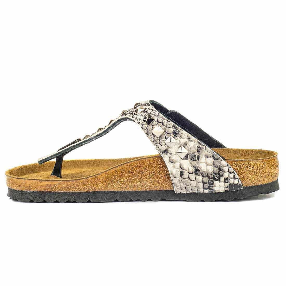 Personalizzazione Birkenstock Gizeh Pitonate con Borchie a Piramide - Outlet