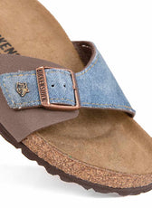 birkenstock Madrid personalizzata a mano marrone e dettaglio in blu jeans