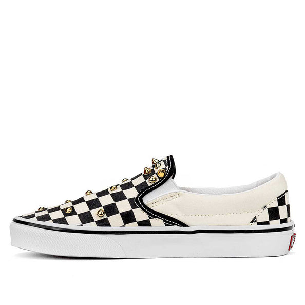 vans a scacchi con borchie oro