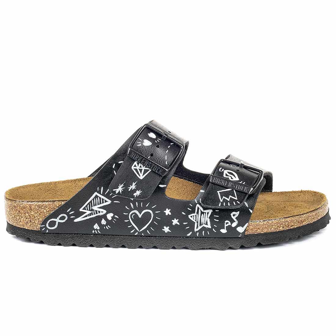 Ciabatte personalizzate birkenstock modello arizona con disegni cuori e stelle by Racoon-LAB
