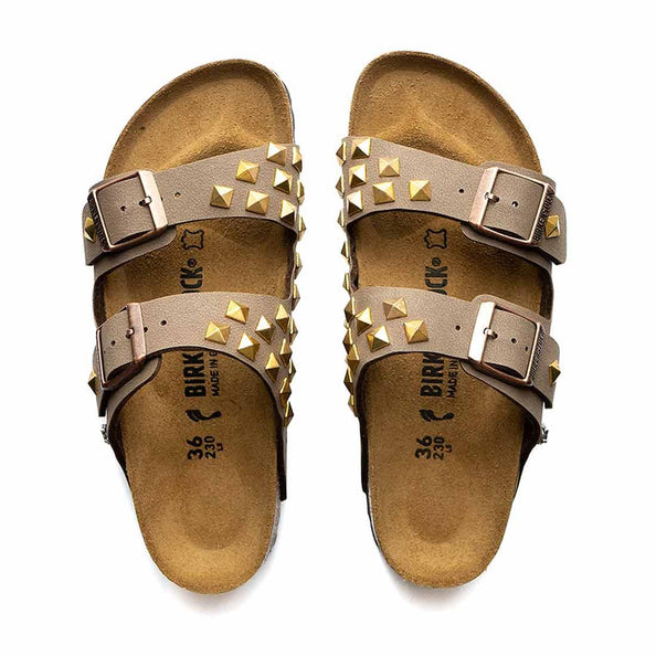 birkenstock arizona marrone borchiate con borchie piramide oro