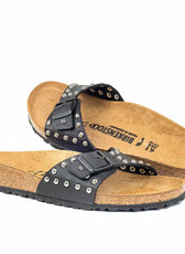 Sandali con borchie marca birkenstock modello madrid neri