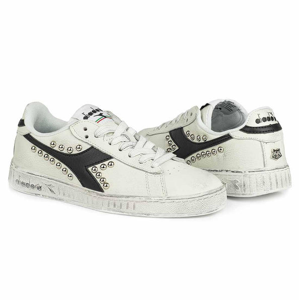 diadora custom borchiate nere