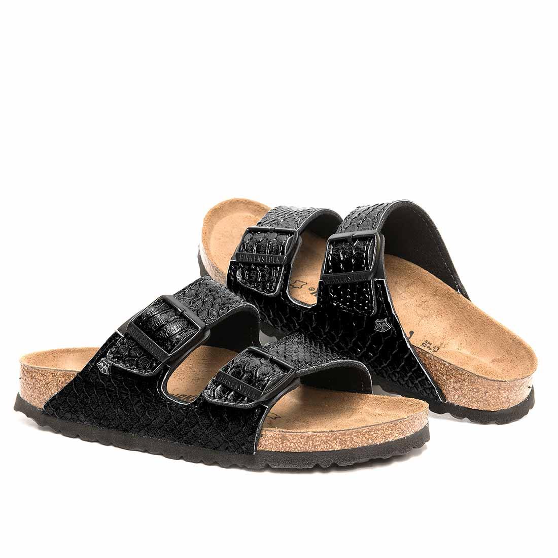 sandali in pitone nero